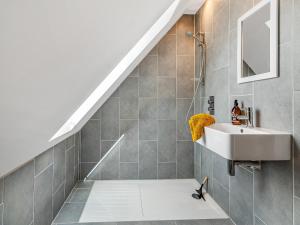 Willow Loft - Uk49479