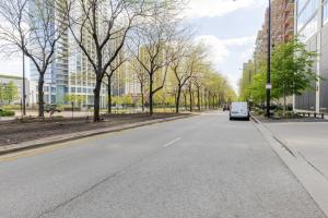 S Loop Studio w Pool Gym Spa nr Grant Park CHI-739
