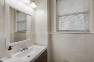 516B, Central SA , Washer and Dryer , Free Parking, Monthly rental
