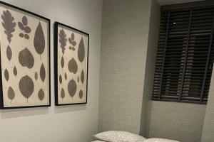 NW119SG-ModernApt-2Guests-2Br-1minHighStreet