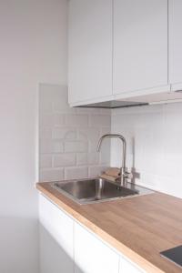 Atlantic Garden Beach & Surf 166