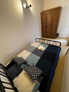 Cozy Old Town Secure Private Parking Self Check In