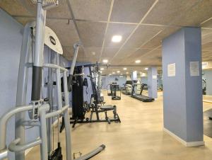 Relax en Lloret con Gym y Piscina by Host&Joy