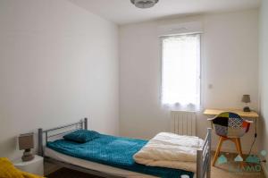 109 - Appartement T3 lumineux à quelques mètres de la plage de Sables-Dor-Les-Pins.