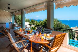 Villa Aeolos