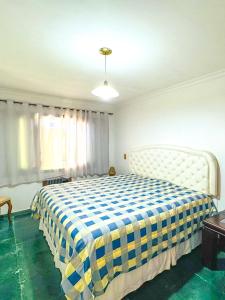 Casa de alto padrão em condomínio fechado