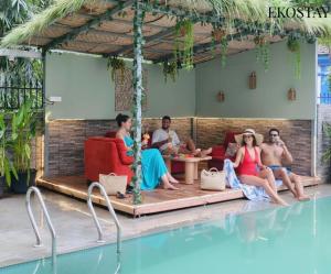 EKOSTAY - Velvet Goose Villa