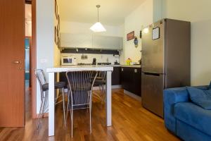 Milano Smart Stay - Near Navigli & IULM