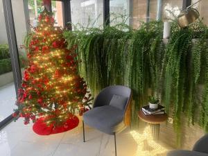 Modern 2BR Miraflores Apt, Terrace & Boardwalk