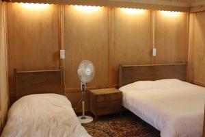 Khilona luxury Heritage Houseboats