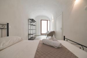 008 - Bright & Large Flat with AC