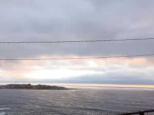 Casa completa frente al mar y cerca Algarrobo