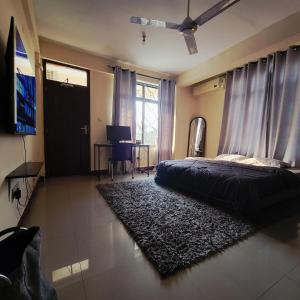 The Crib -2BR Apartment