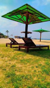 lake side cabana