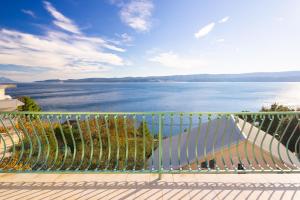 Green Oasis Holiday Home