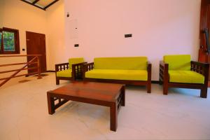 Coco Breeze Villa Ahangama