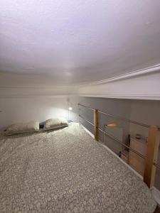 Duplex place Rossetti