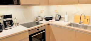 Pretty apartment in Acropolis