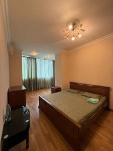 Посуточно и почасово 2 комнатная квартира Новострой Комфорт