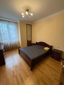 Посуточно и почасово 2 комнатная квартира Новострой Комфорт