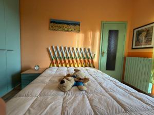 Asti Centro, Monferrato - Light Home with AC, Wifi, Park, Pool