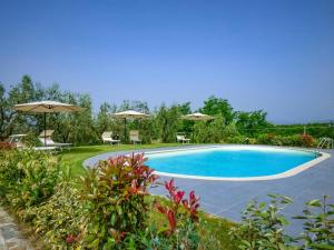 Apartment With Pool In Vinci Hills