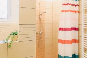 Toldi68 Apartmanház