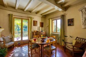 Les Prés De La Vigne Basse