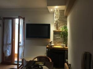 Blue Eyes Centre Free Parking