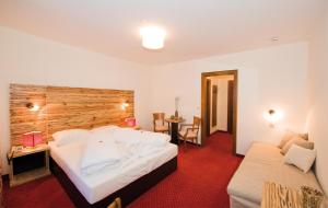 Budget Triple Room room in Panorama Landhaus