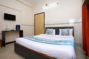 Hotel #Blue Moon# Front Of Bhubaneswar Railway Station
