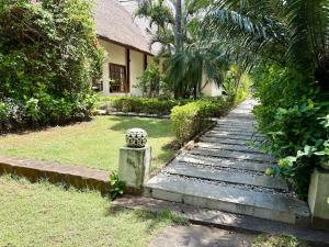 Beachfront Villa Nirwana with Private Jacuzzi