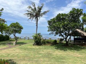 Beachfront Villa Nirwana with Private Jacuzzi