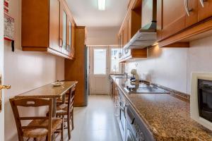 Cosy 2Bdr Flat in Faro Downtown by LovelyStay