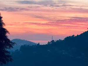 Skyvale Nainital - Luxury 4BHK Mountain View Villa