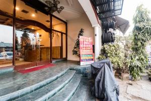 Hotel O by OYO Amba Residency