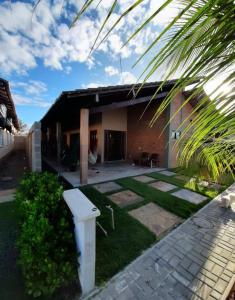 Large house in a condominium in Atalaia near the beach