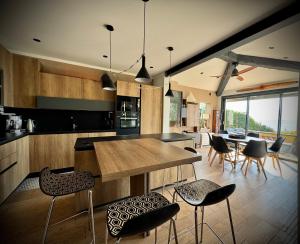 Villa Romarine - Vue mer et accès crique - Agay