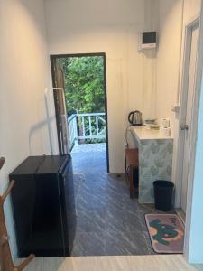 Little Bailan Retreat - Garden & River Side