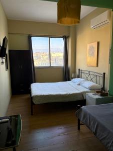 Townhall Economy Rooms