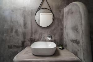 The Amethyst Exclusive Suites Oia