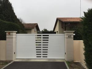 Les Chambres dAny et Jean-Louis