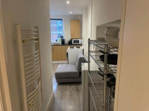 Stylish 1-Bed Flat in Trendy Montpelier, Bristol