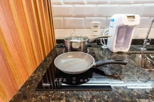 Novo Studio Minimalista IS 608 - Metrô, Coworking e Piscina