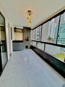 Apartamento 350 m Roda Gigante e Mar de Bc