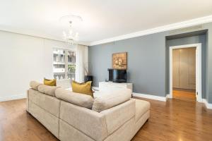 Cape Royale Elegance & Comfort