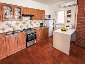 Apartment Ana-1 by Interhome