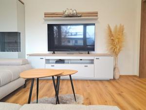 Apartment Haus Grani by Interhome