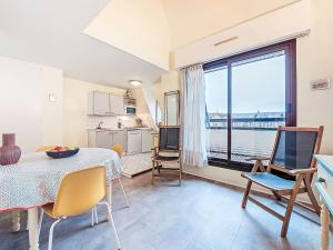 Apartment Le Plazza by Interhome