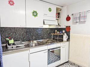 Apartment Chalet im Gässli by Interhome